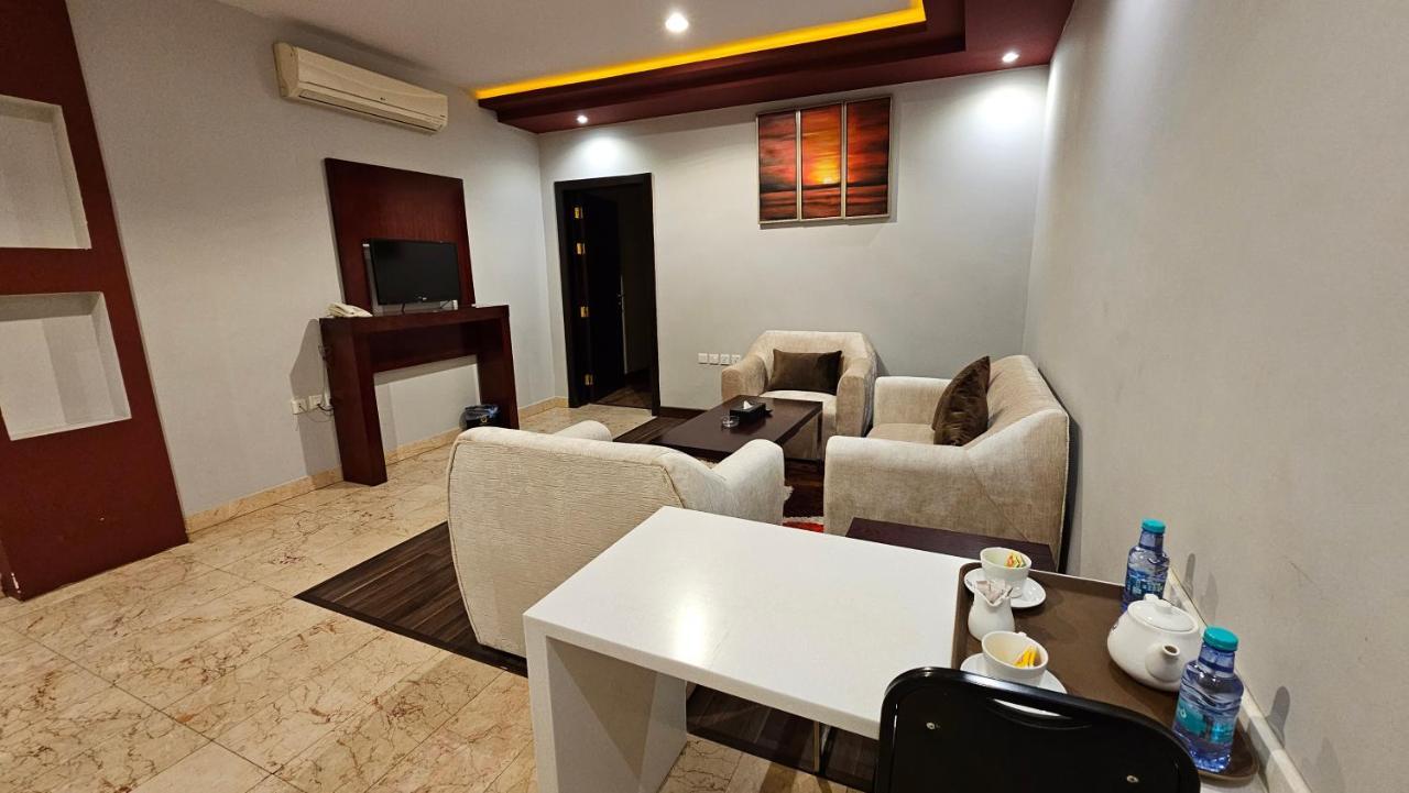 Raoum Inn Buraydah Экстерьер фото
