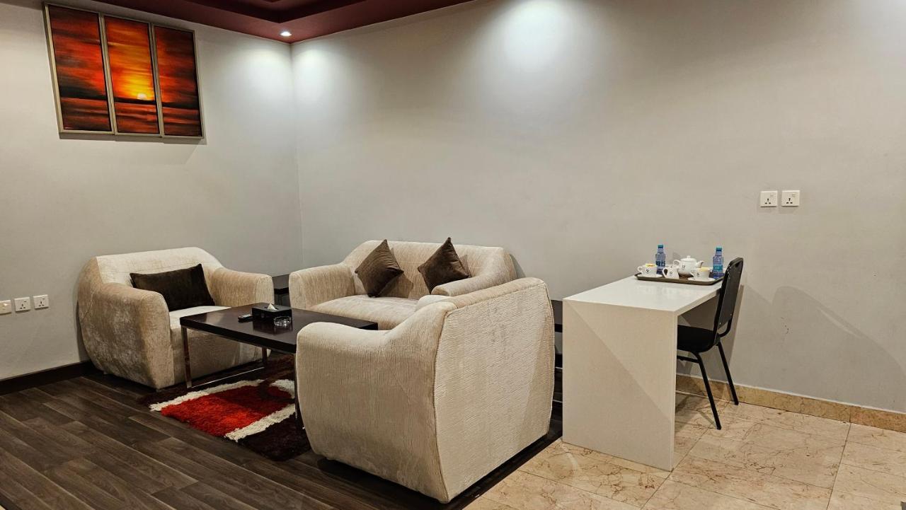 Raoum Inn Buraydah Экстерьер фото